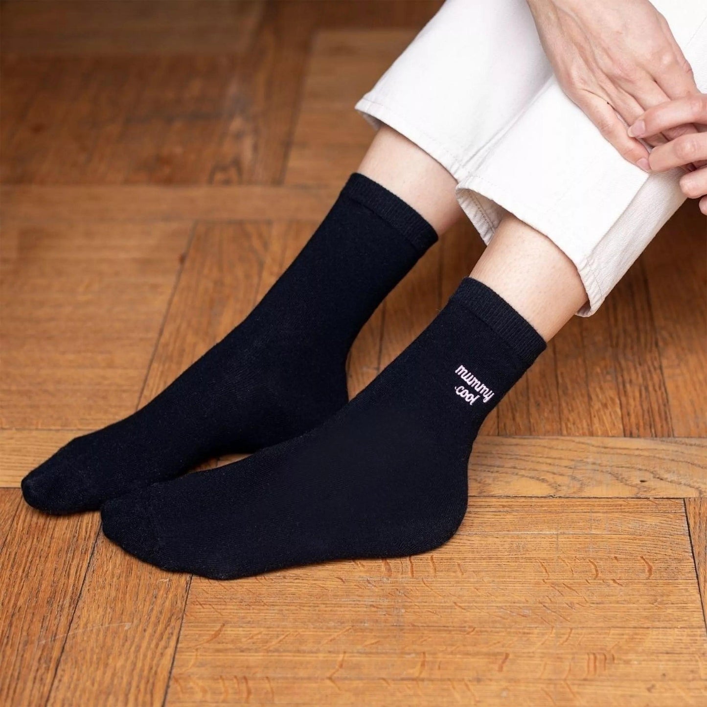 Chaussettes brodées Mummy Cool - Mon alpaga