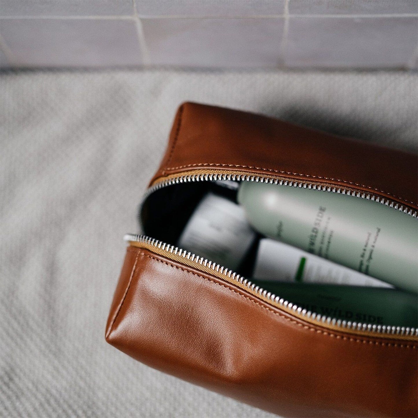 Trousse de toilette en cuir - Cognac