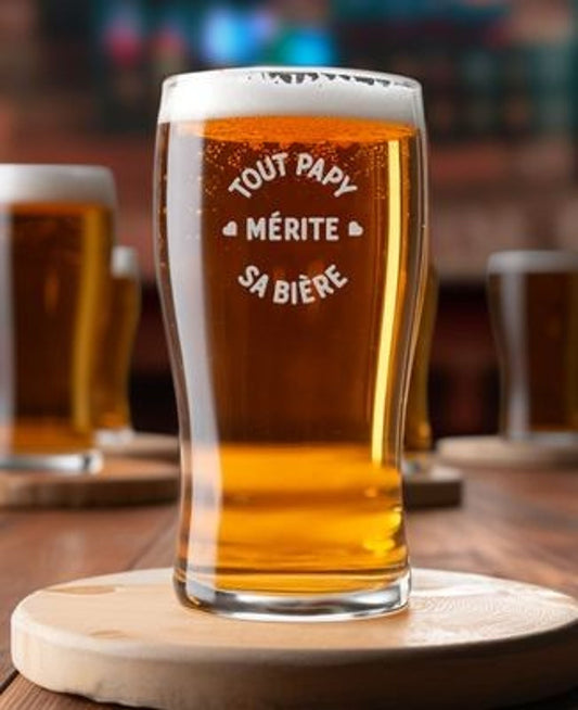 Verre à bière Tout papy mérite sa bière (gravé)