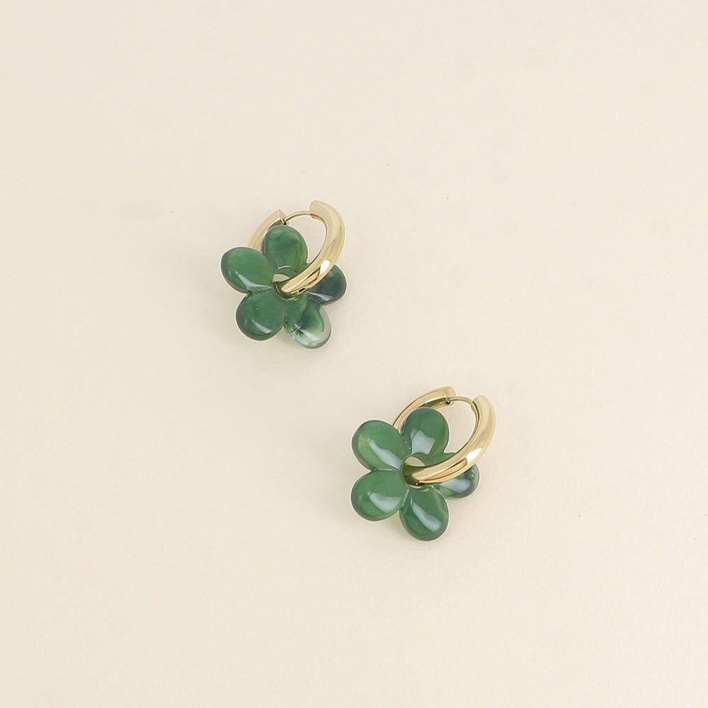 Boucles d'oreilles créoles en résine - différents coloris